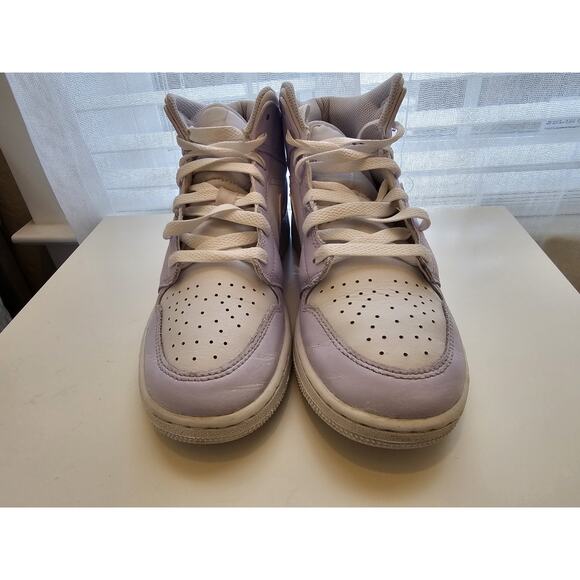 Nike Air Jordan 1 Mid GS 5Y White Lilac Purple Women 6.5 Youth Sneakers - Picture 3 of 9